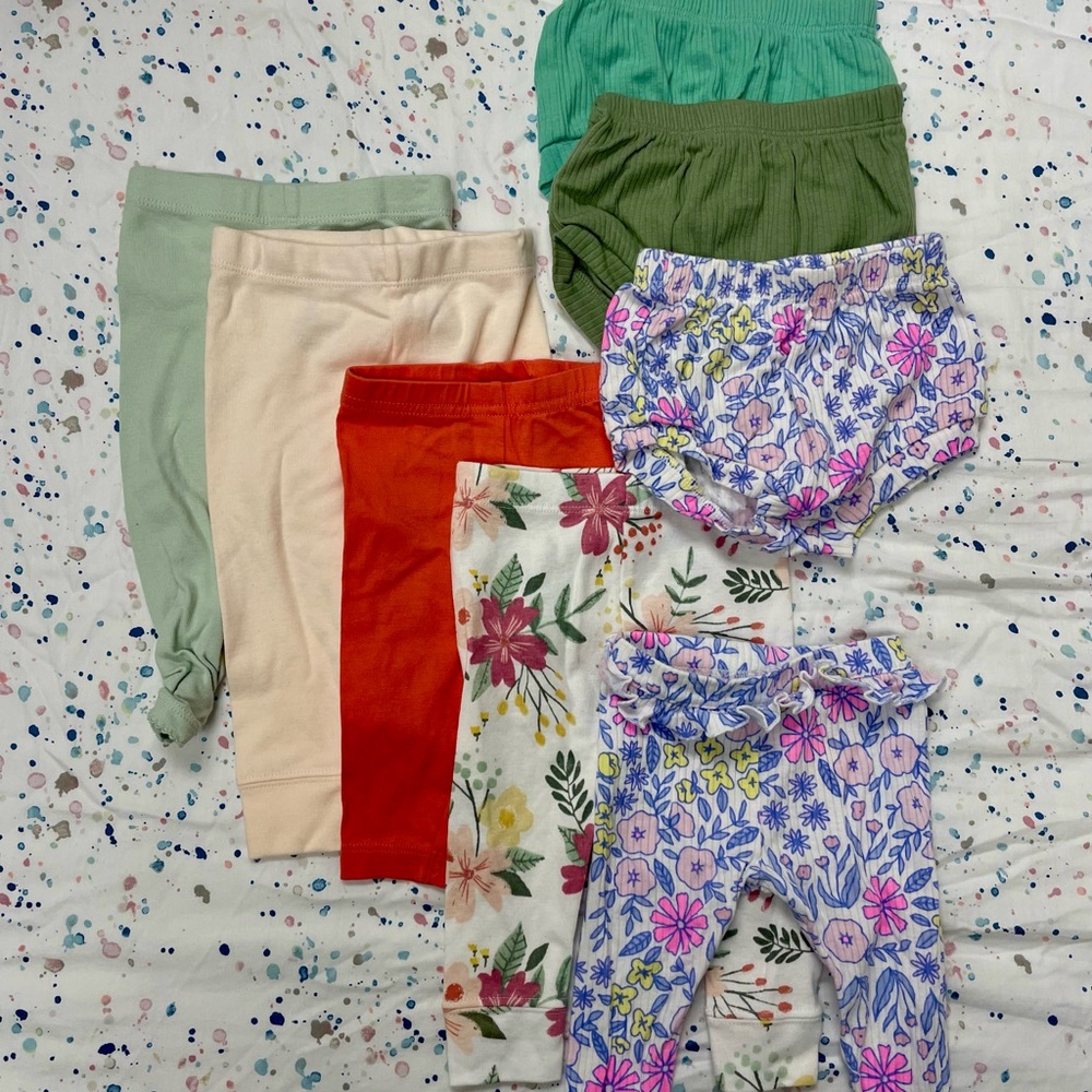 0-3M Girl Bottoms